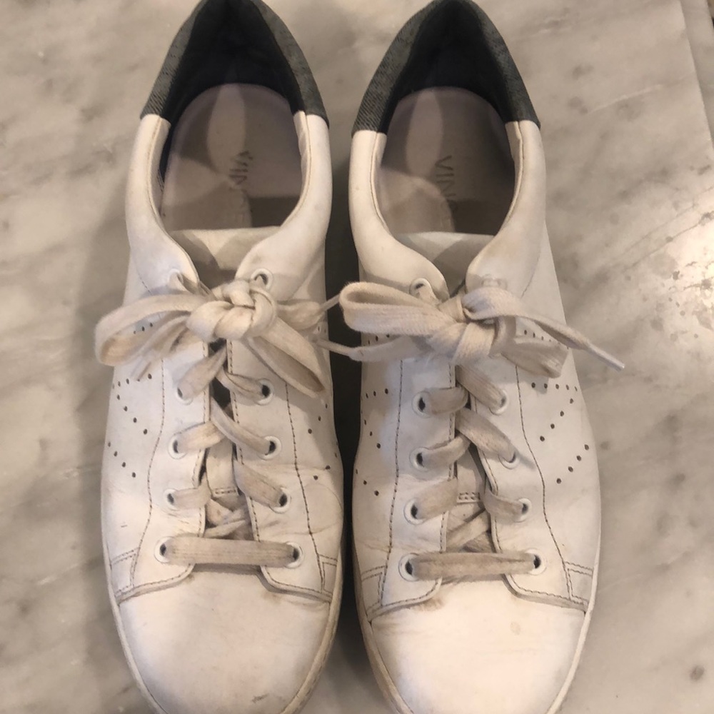 Vince sneakers
